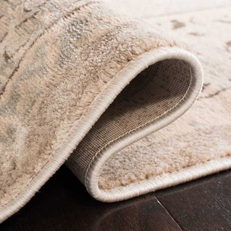SAFAVIEH Vintage Distressed Boho Elma Oriental Rug