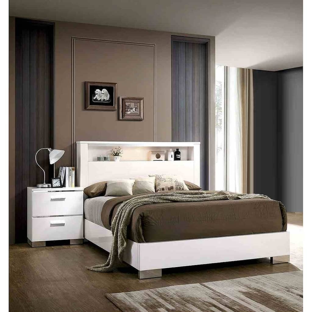 Contemporary 3pc White Finish Shelf Headboard Bedroom Set USB Port