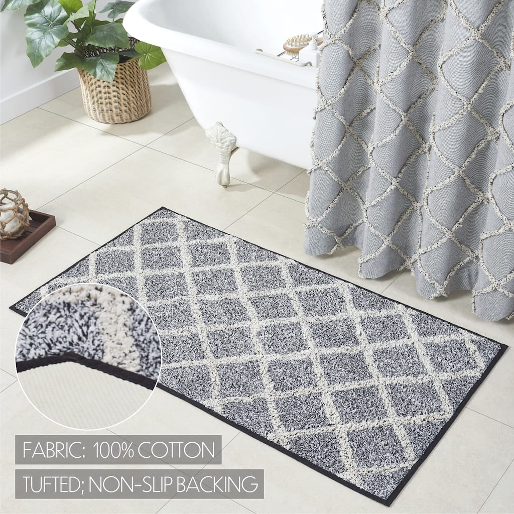 Frayed Lattice Creme & Black Bathmat 27x48
