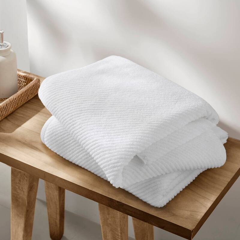 Madison Park Diagonal Ribbed Cotton Quick Dry Towel Set - 4 Bath Towels:30"W x 56"L - White