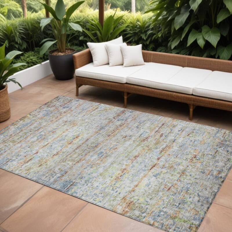 HomeRoots Striped Transitional Rectangle Outdoor Rug - 8' X 10'