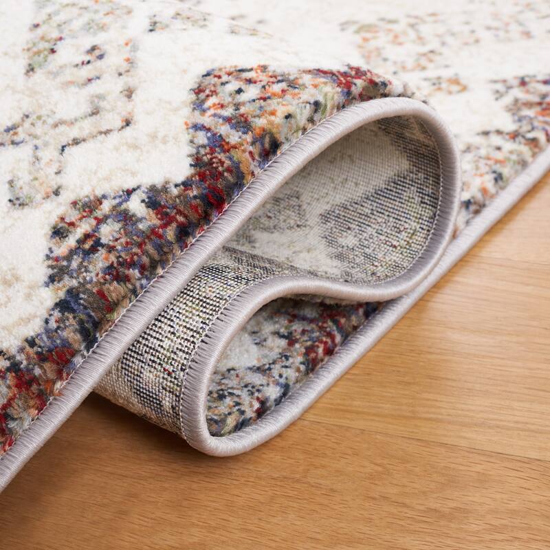 SAFAVIEH Vintage Persian Albanne Rug