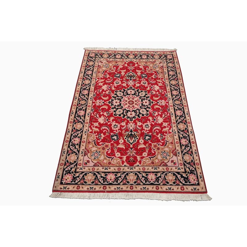 3'6''x5 Hand Knotted Wool Red Traditional 250 KPSI Rug - 3' 6'' x 5'