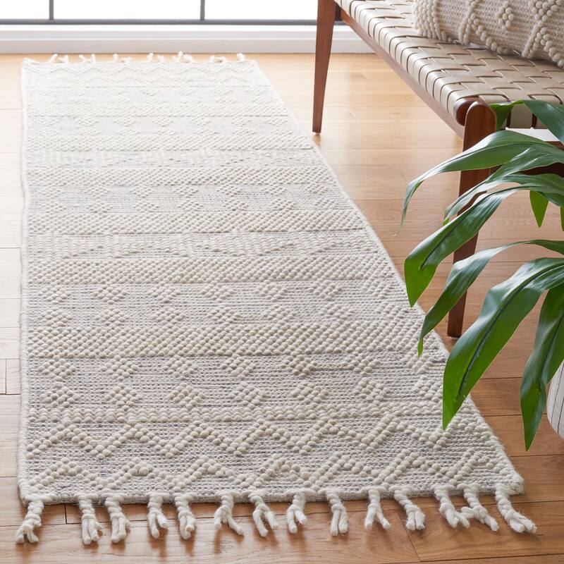 SAFAVIEH Handmade Natura Shoshana Transitional Wool Rug - 2'3" x 8' Runner - Ivory/Blue