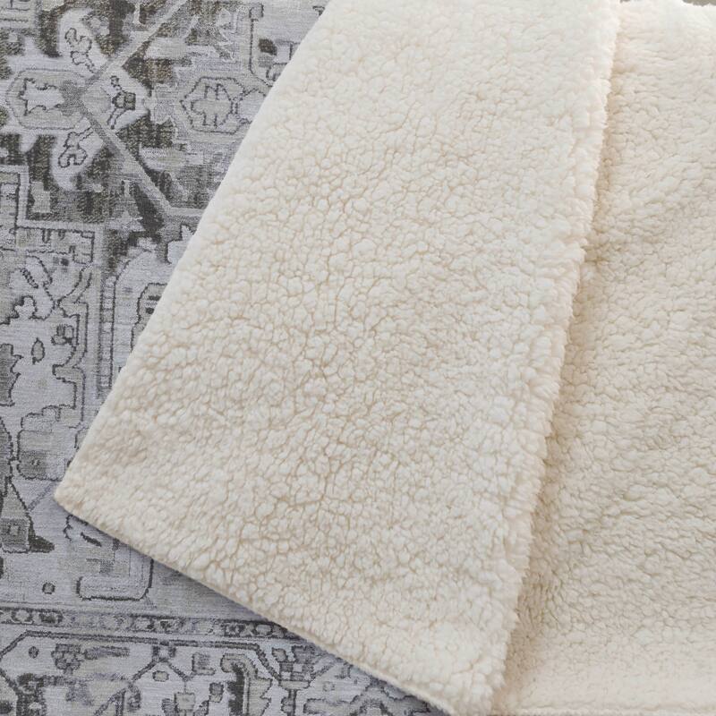 Premium Machine Washable Traditional Persian Sherpa Throw Blanket