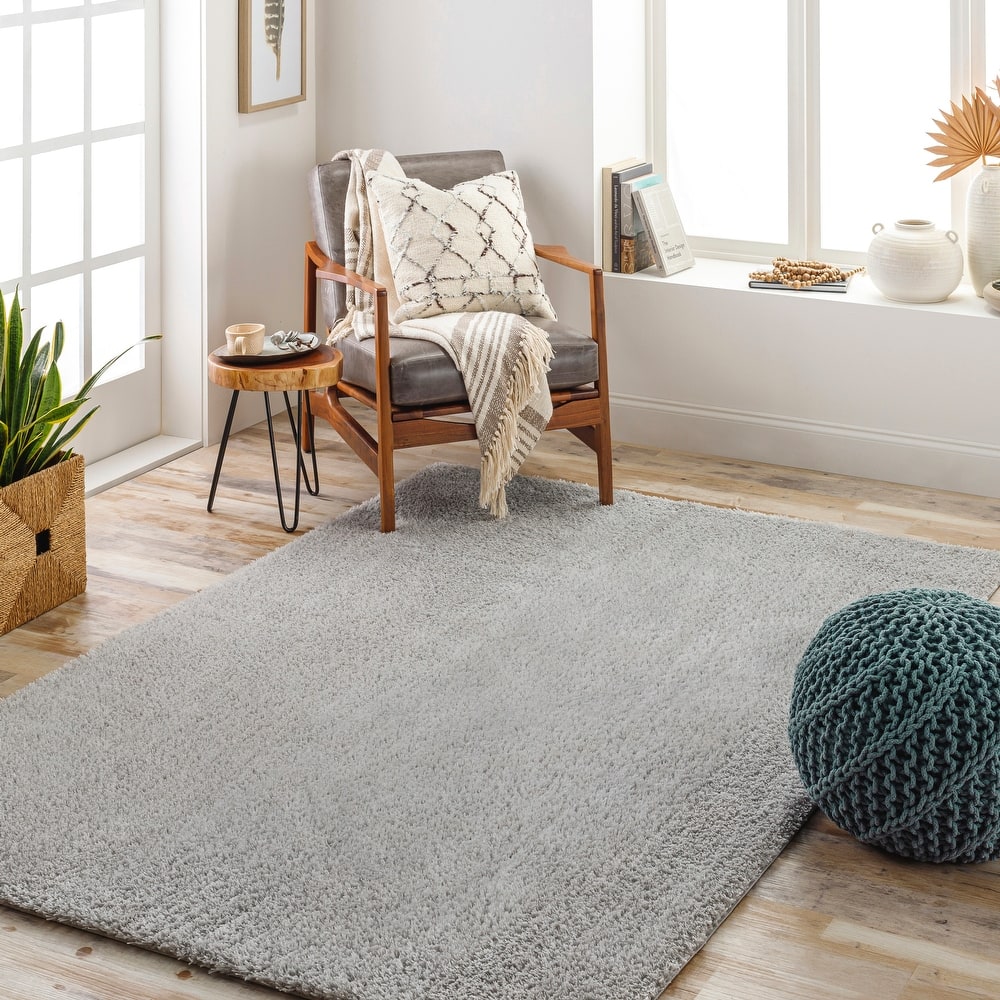 Livabliss Cloudy Solid Plush Area Rug