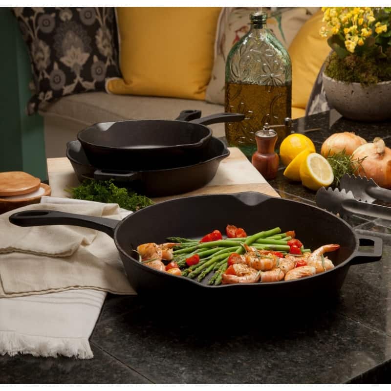 Bayou Classic® 3-pc Cast Iron Skillet Set with/ Helper Handle