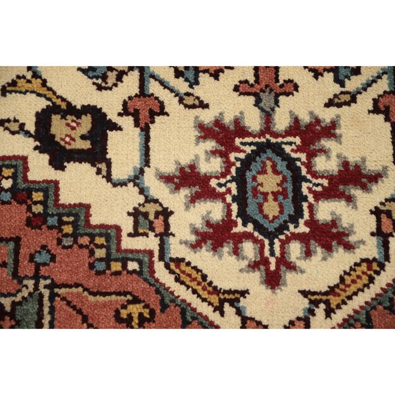 Hand Knotted Oriental 100% Wool Carpet Traditional Medallion Beige & Ivories Heriz (serapi) Area Rug - 5' 9'' X 4' 0''