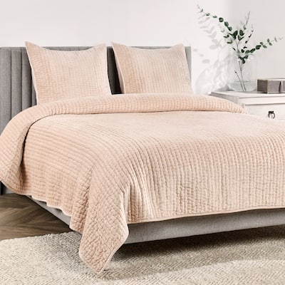 Villa by Classic Home Dimitry 3-Piece Velvet Quilt Set in Nude