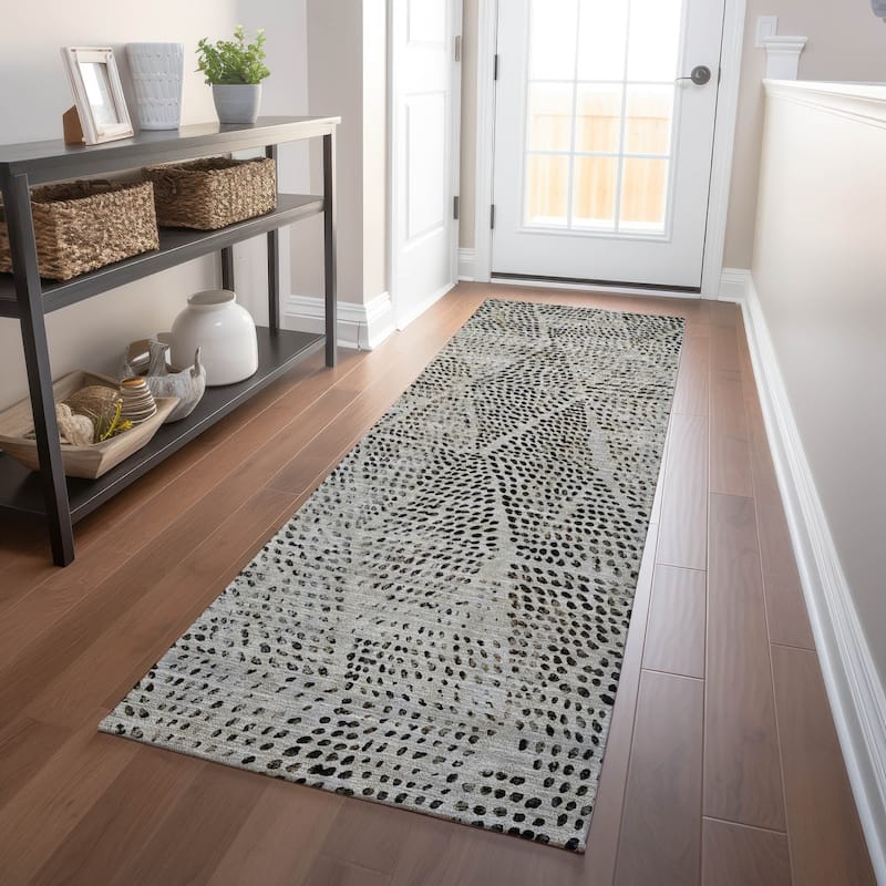 Machine Washable Indoor/ Outdoor Chantille Modern Diamonds Rug - Gray - 2'3" x 7'6"