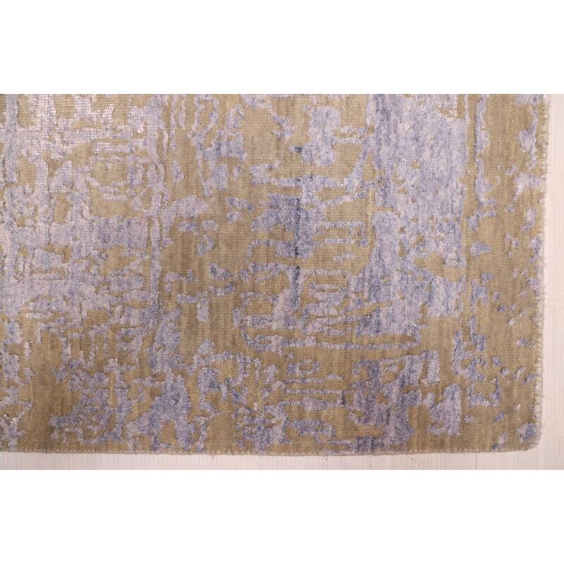 ECARPETGALLERY Hand-knotted Legacy Khaki Silk, Wool Rug - 2'7 x 12'1