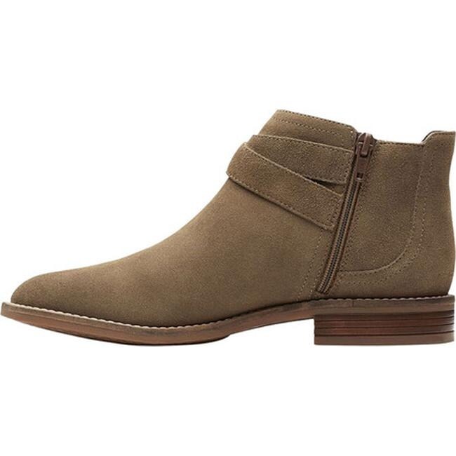 clarks women's camzin hale ankle boot