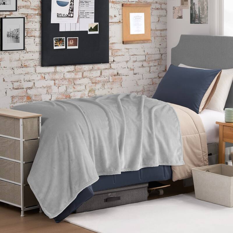 The Sheet Lab Solid Plush Throw Blankets