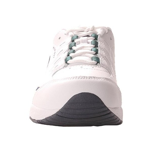 easy spirit slip on tennis shoes