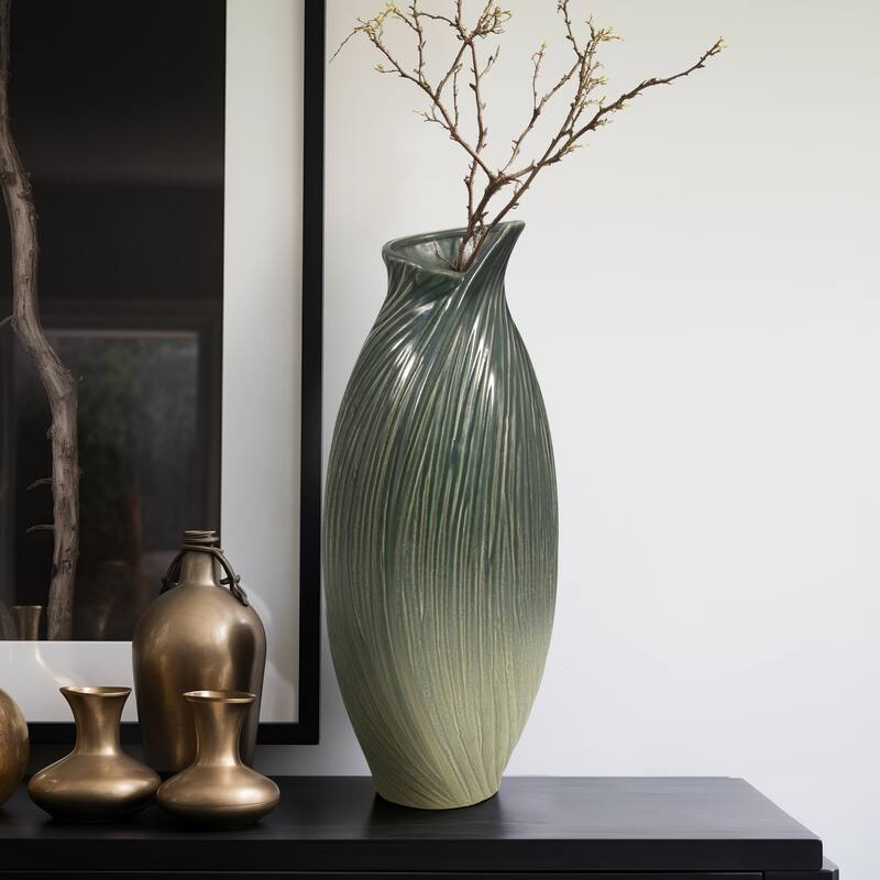 Ceramic Stylish Rubpert Contemporary Vase - Green