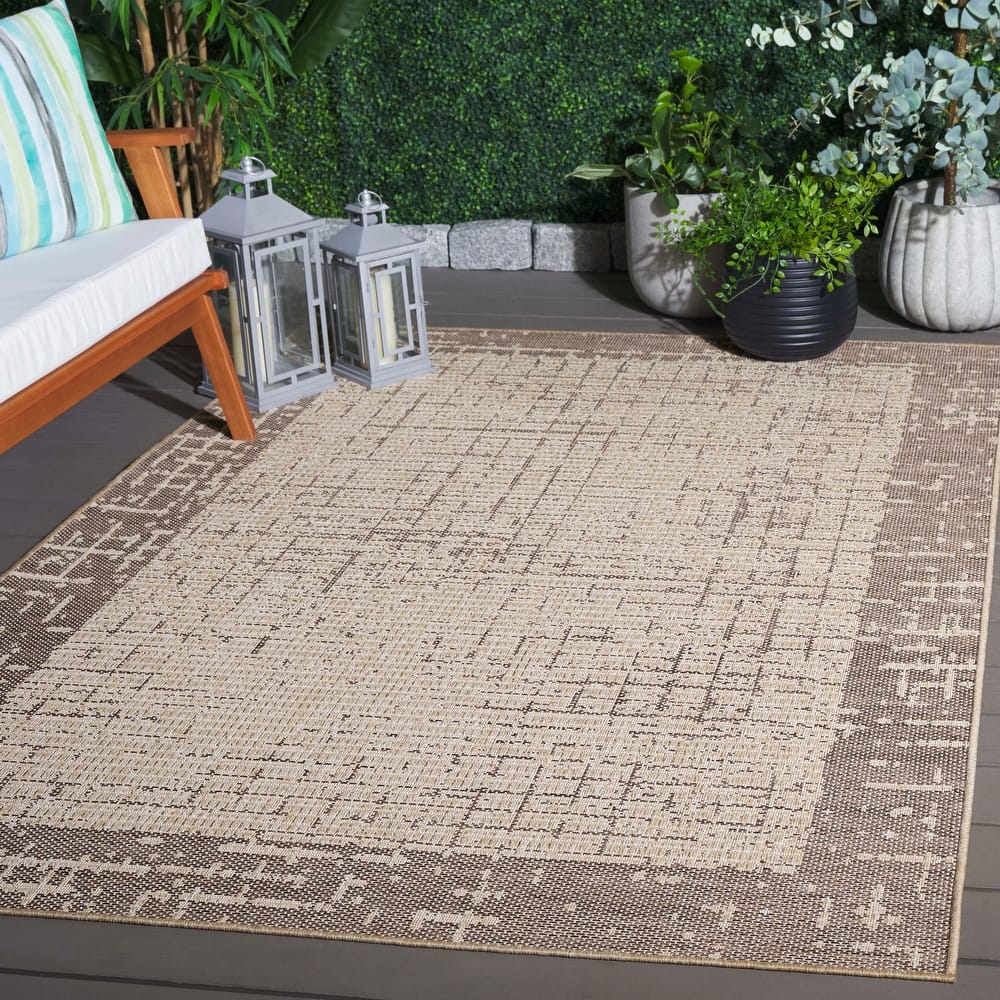 SAFAVIEH Sisal Jovanka Performance Indoor/Outdoor Rug