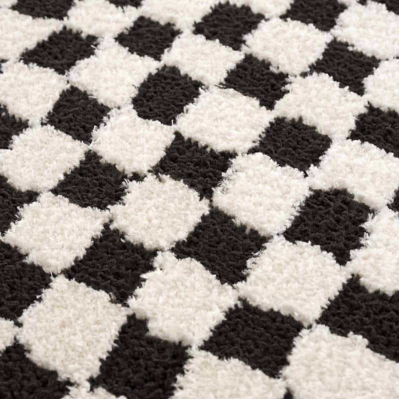 Hauteloom Leryn Hallway, Kitchen Runner Rug - High Pile - Off White - 2'8" x 7'3"