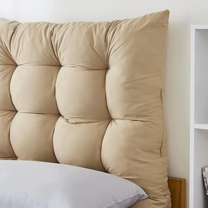 Rainha - Puffy Tufted College Headboard