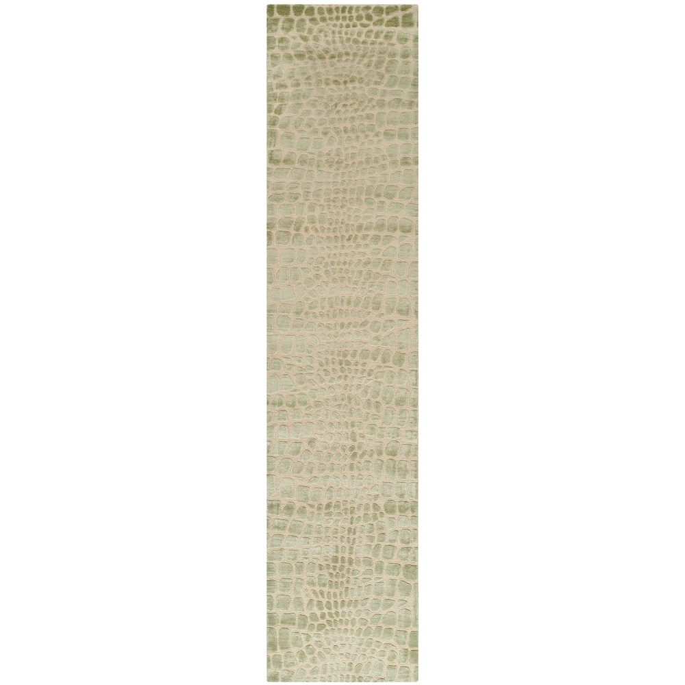 Martha Stewart by SAFAVIEH Amazonia Silk Blend Rug