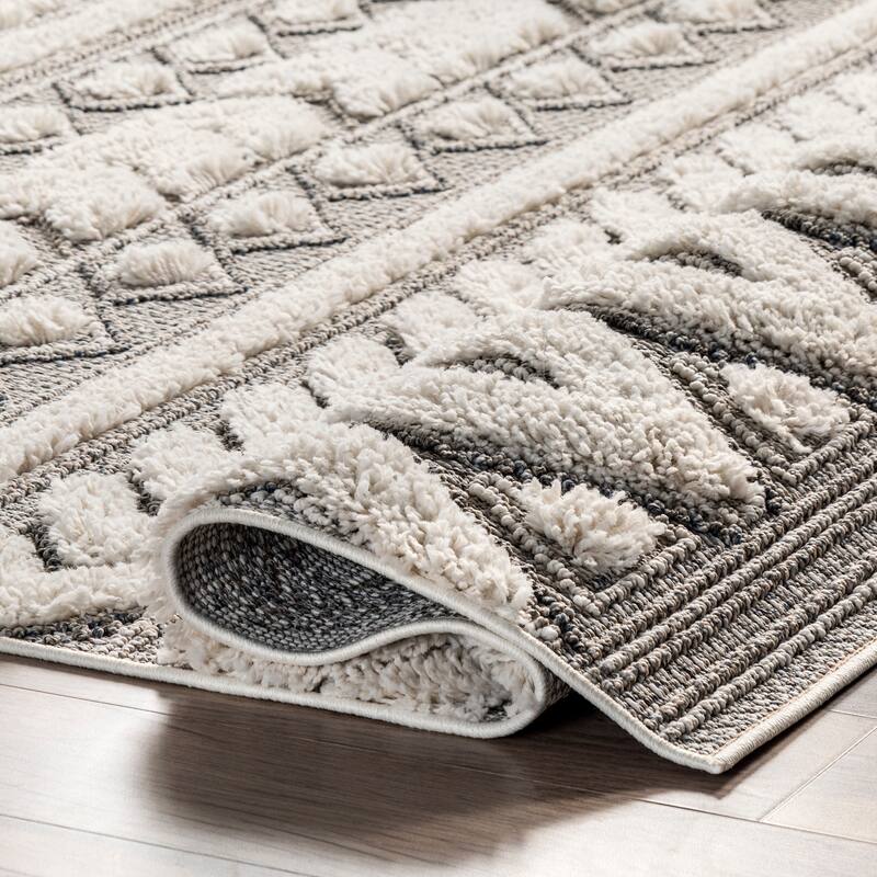 Nuloom Rebecca High Low Textured Shaggy Area Rug