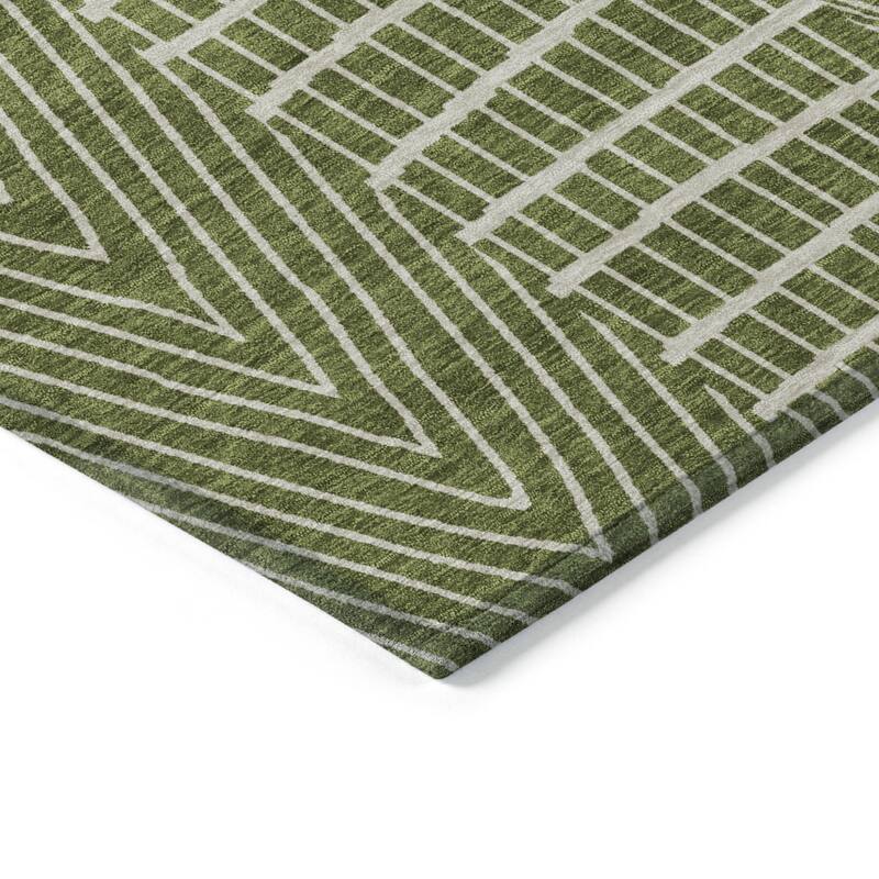 HomeRoots Geometric Transitional Rectangle Outdoor Rug