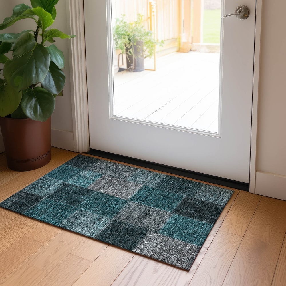Machine Washable Indoor/ Outdoor Chantille Vintage Patchwork Rug