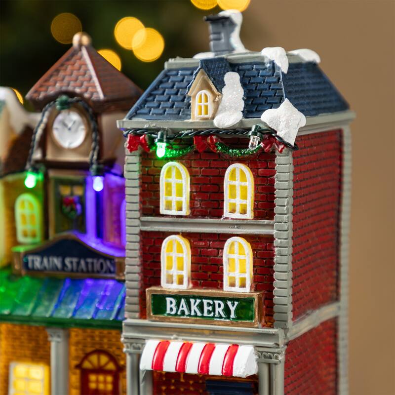Glitzhome 13.75"L Lighted Christmas Train station Resin Village with Movement and Music