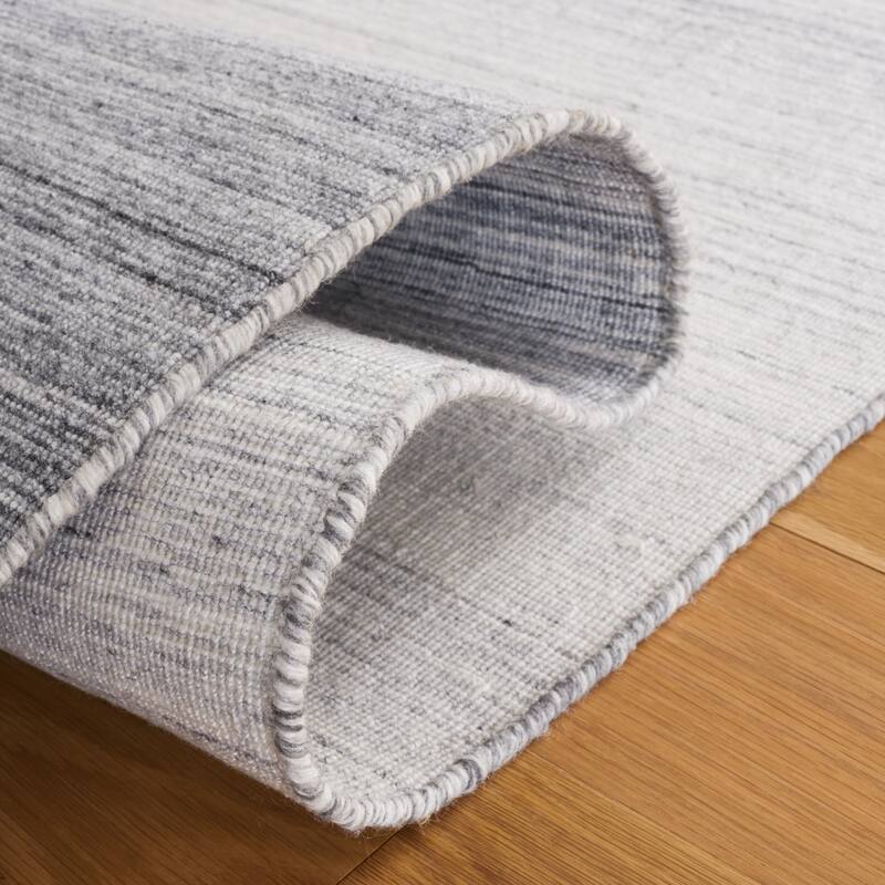 SAFAVIEH Kilim Xiang Rug