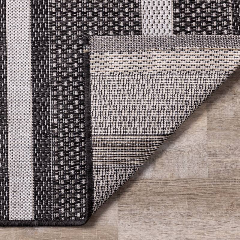 Jackson Collection - Grey/ Black Striped Indoor/Outdoor Rug