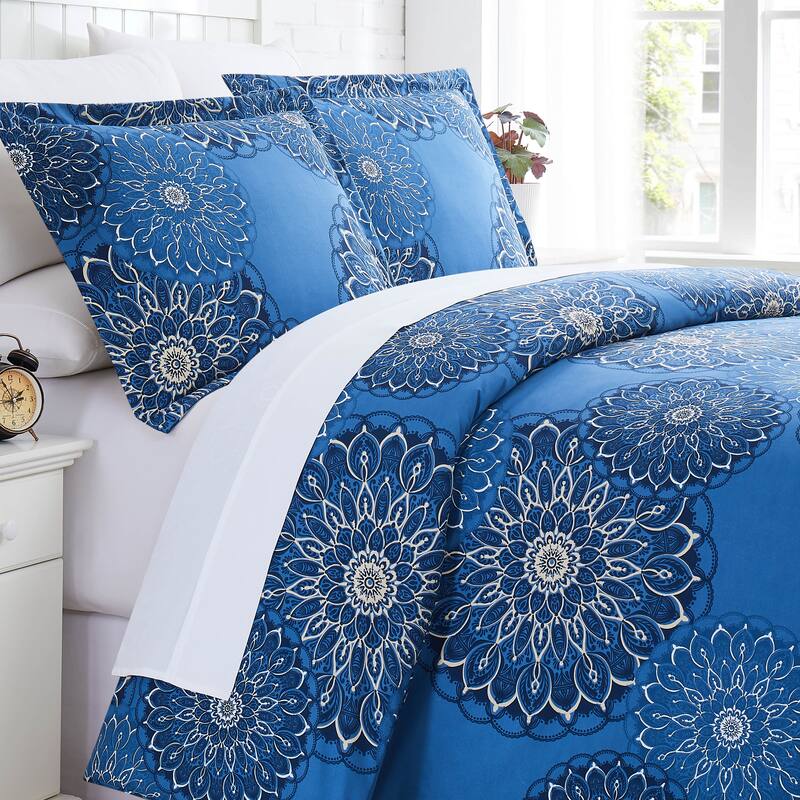 Midnight floral 3piece Duvet Cover and Sham Set Bed Bath & Beyond