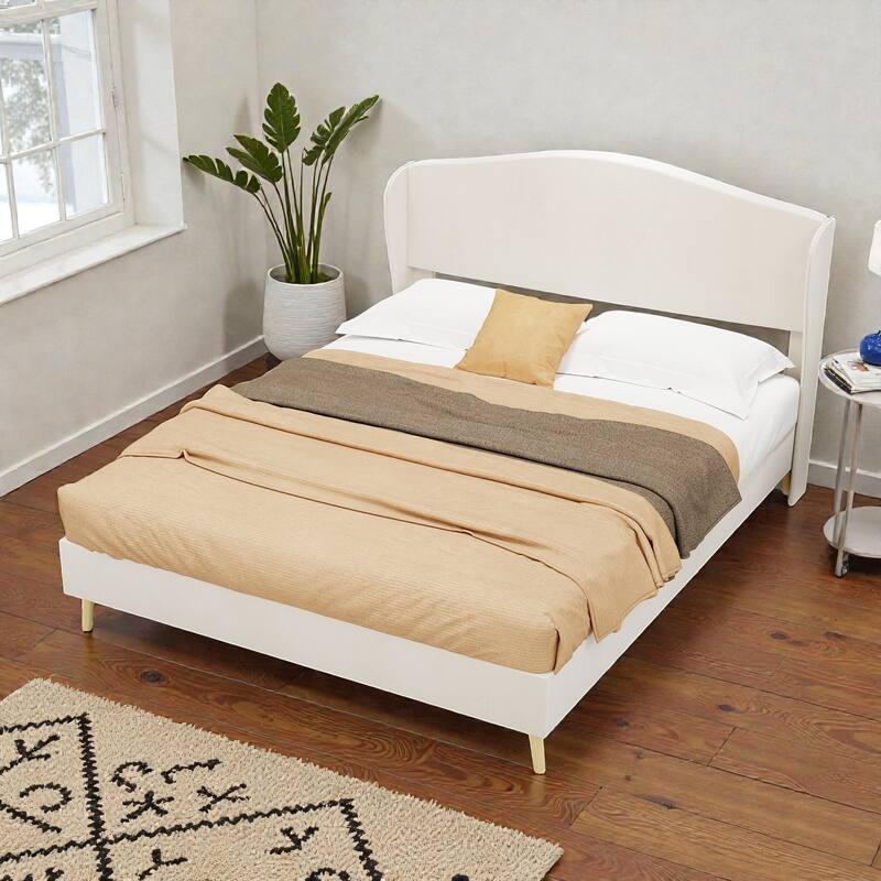 Velvet Upholstered Bed Frame with Tufted Headboard, Luxury Platform Bed for Master Bedroom