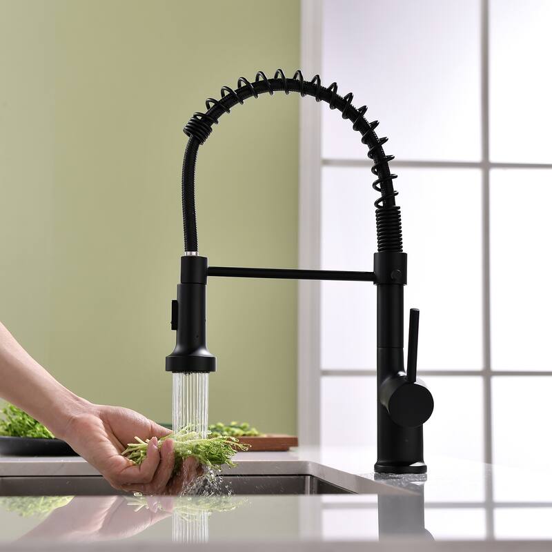 Commercial Single Handle Kitchen Faucet with Pull Down Sprayer