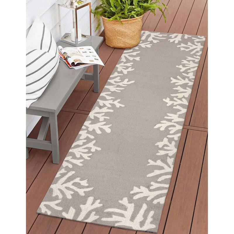 Liora Manne Capri Coral Border Indoor/Outdoor Rug