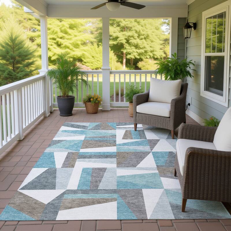 Machine Washable Indoor/ Outdoor Contemporry Mosaic Chantille Rug