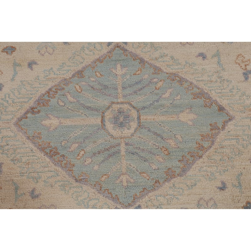 Hand Knotted Oriental 100% Wool Carpet Transitional Floral Beige & Ivories Oushak Area Rug - 9' 9'' X 8' 4''