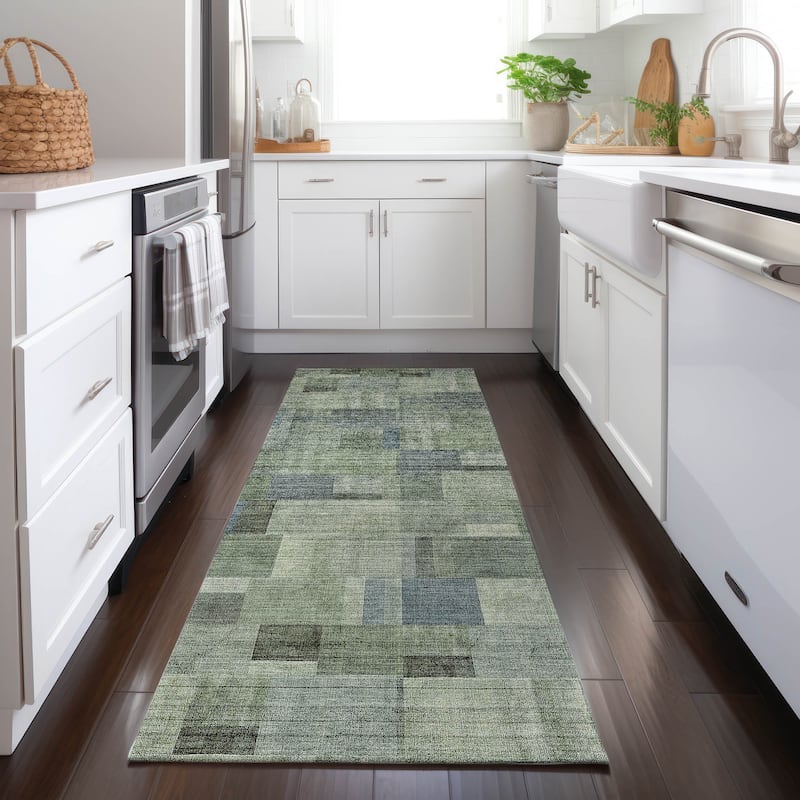 Machine Washable Indoor/ Outdoor Chantille Contemporary Blocks Rug - Green - 2'3" x 7'6"