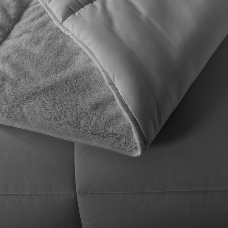 Cozy Down Alternative Reversible Comforter