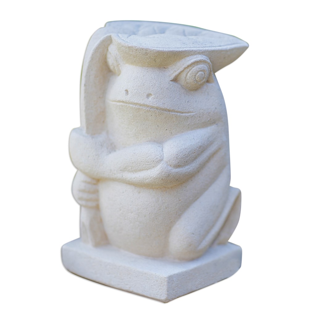 Handmade Frog with a Leaf Sandstone sculpture (Indonesia)