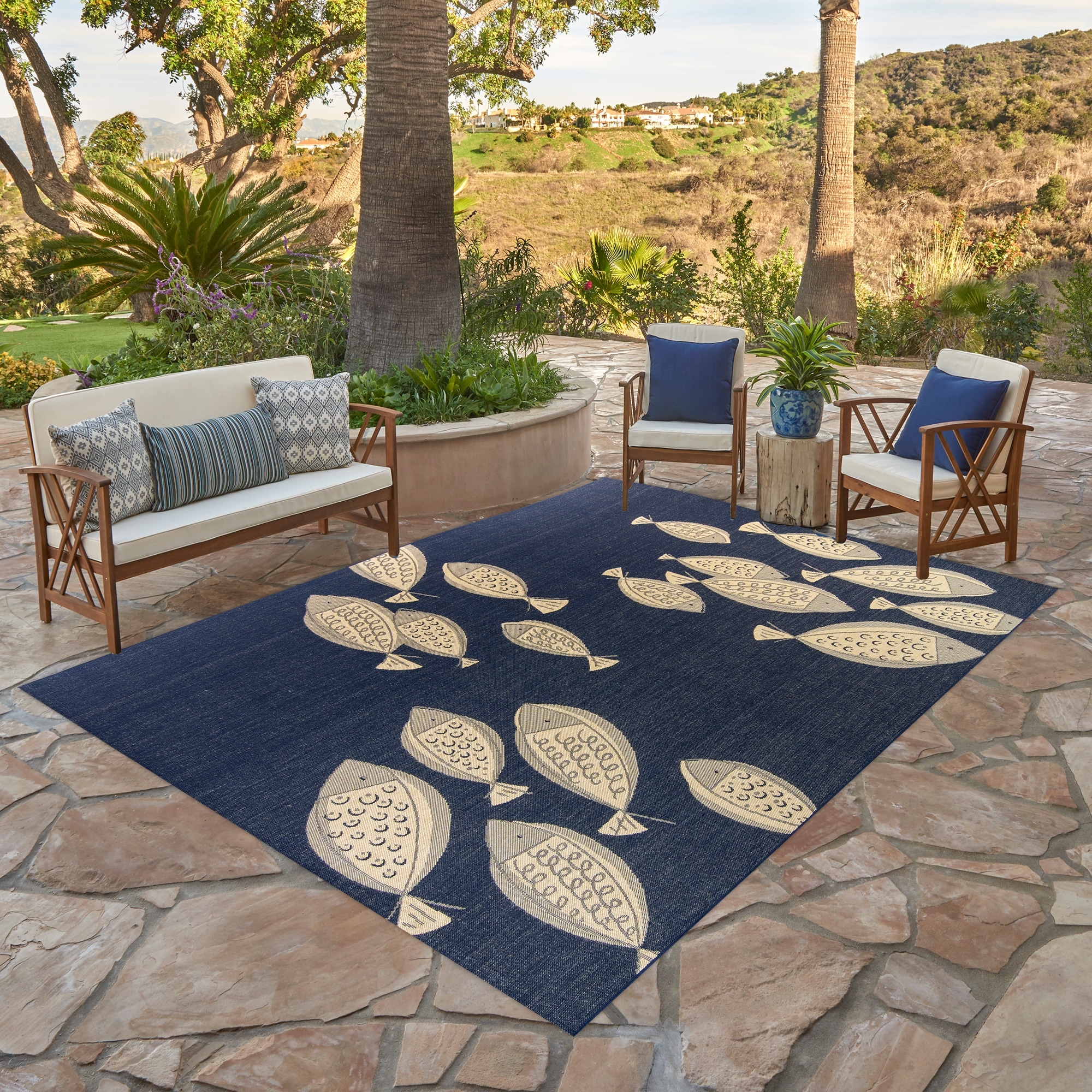 Gertmenian Paseo Loutro Navy Casual Nautical Fish Indoor/ Outdoor Area Rug
