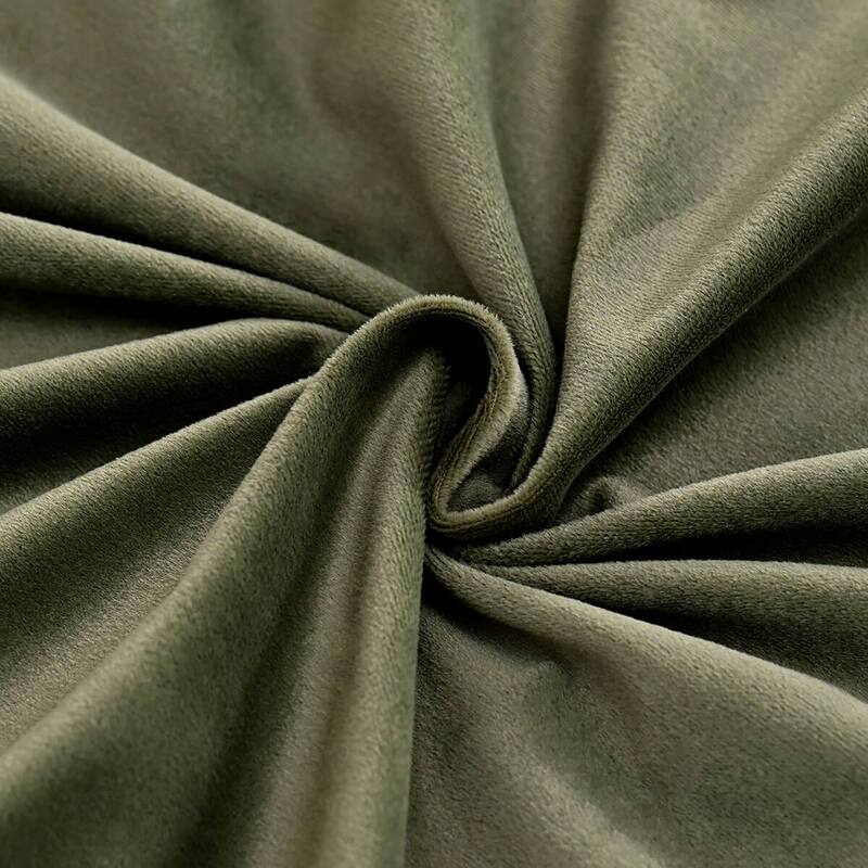 Modern Velvet Upholstered Dining Armchairs with Black Metal Legs (Set of 2/4/6)