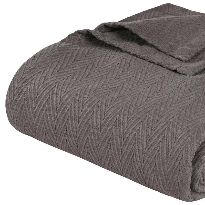 HomeRoots King Charcoal Cotton Woven Chevron Blanket
