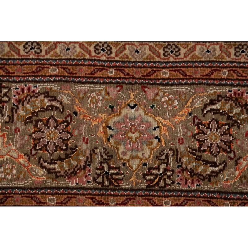 Vegetable Dye Tabriz Persian Handmade Wool & Highlighted Silk Carpet - 6'9" x 10'4"