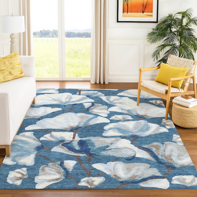 Machine Washable Indoor/ Outdoor Floral Love Chantille Rug