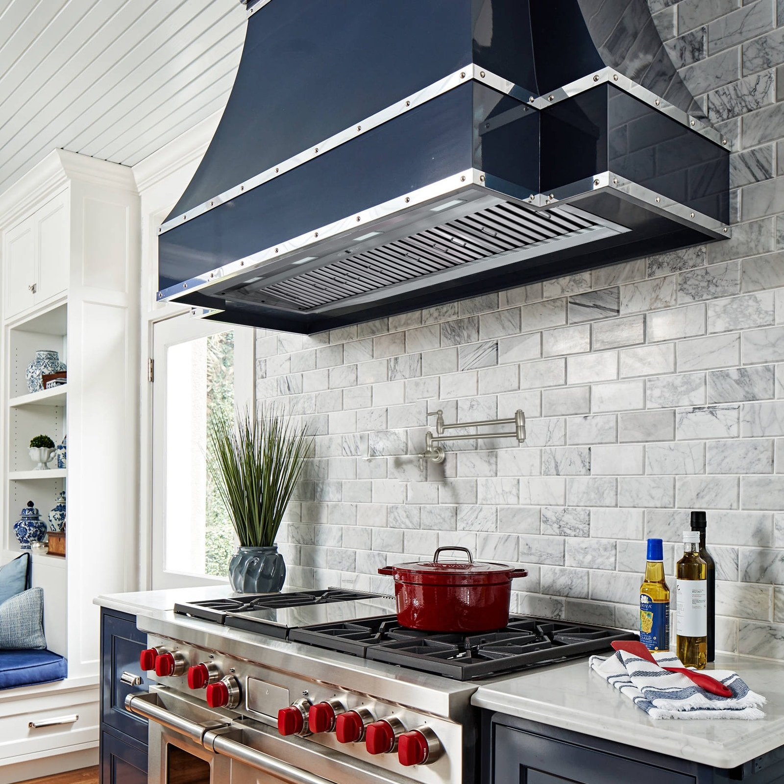 Ultra quiet hotsell range hoods
