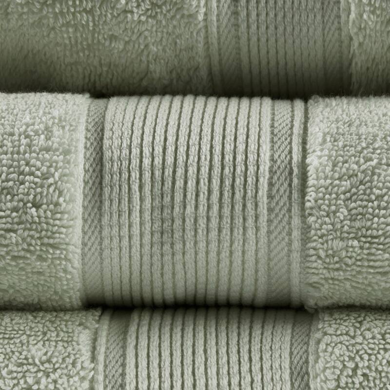 One hundred percent Cotton 8 Piece Antimicrobial Towel Set