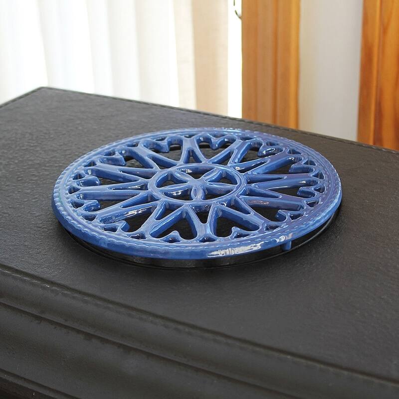 Minuteman International Enameled Sunburst Round Trivet for Stoves, 7 Inch Diameter, Blue
