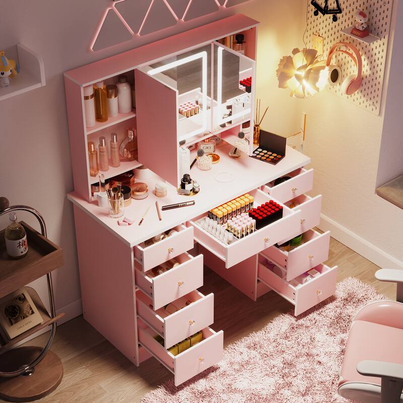 9-Drawer Vanity Set with Crystal Pulls and Versatile Mirror Lighting