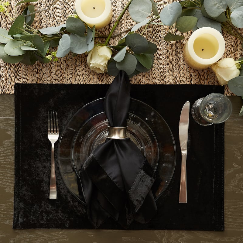 DII Cream Velvet Placemat (Set of 4)