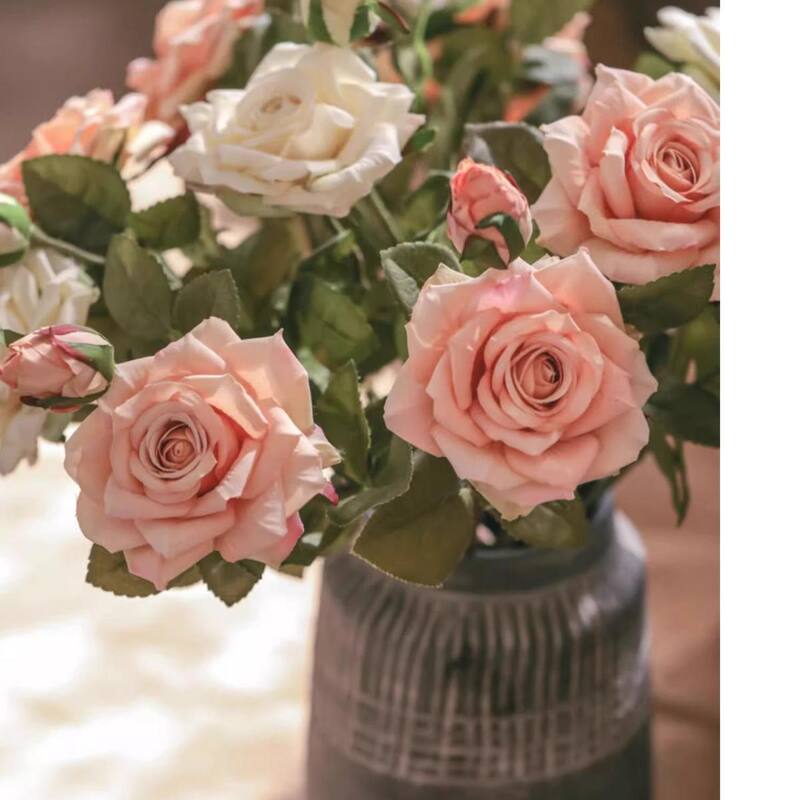 RusticReach Rolled Edge American Rose Stem 18" Tall