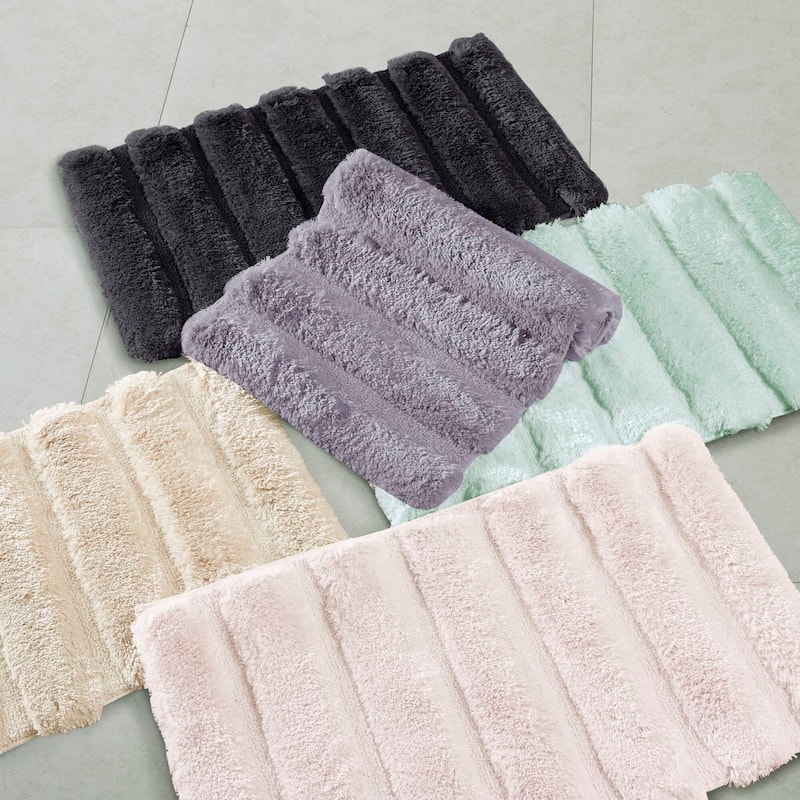 Madison Park Tufted Pearl Channel Solid Bath Rug